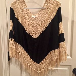 Umgee USA BOHO Crochet Tunic
